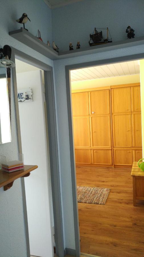 Haus Tertius - Strand- und hafennahe ruhige Ferienwohnung Büsum Exterior foto